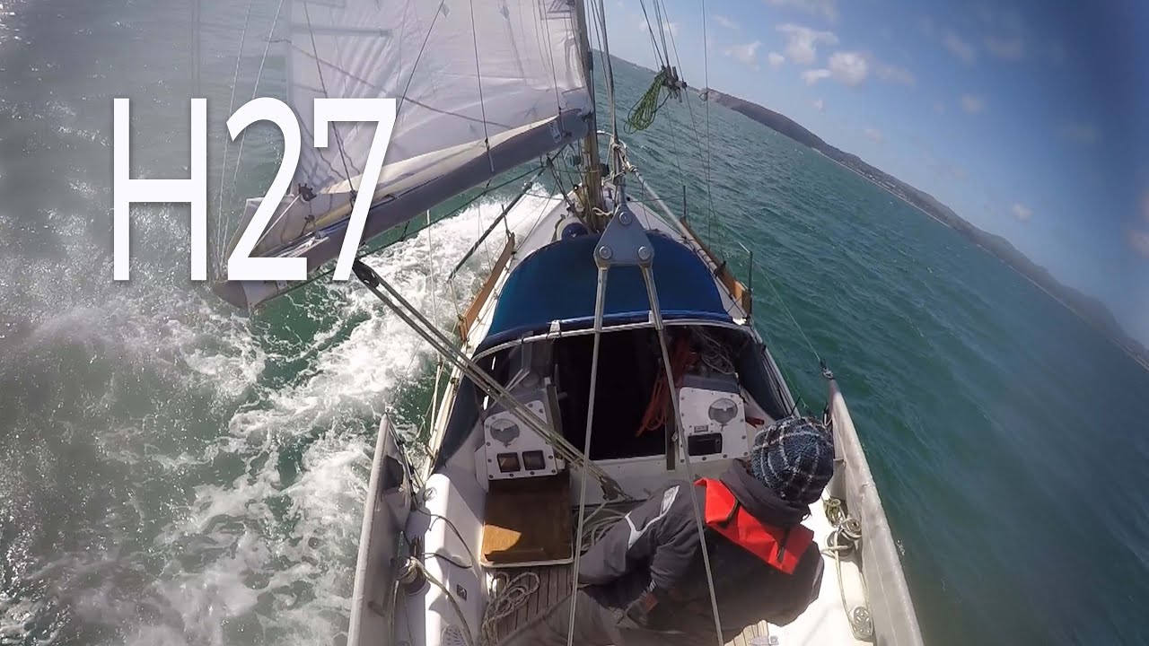 Sailing a Halcyon 27