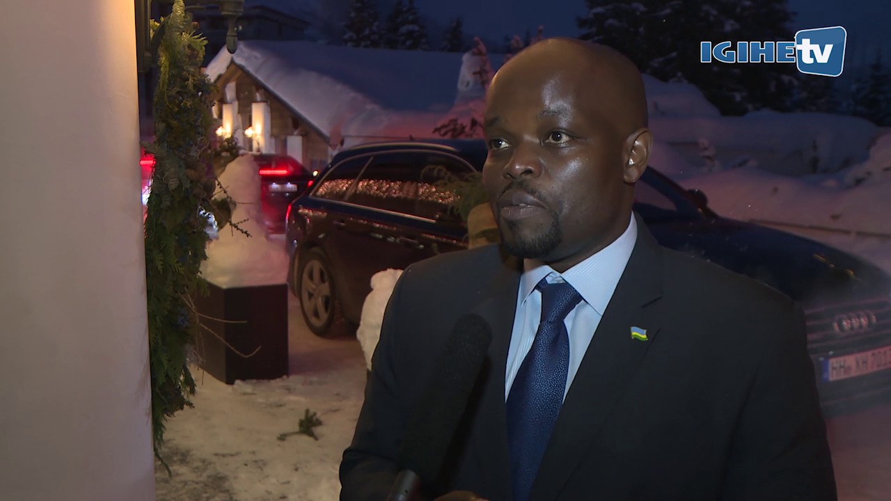 WEF2017: U Rwanda rurasangiza amahanga ibisubizo by'ikoranabuhanga mu kwihutisha Iterambere