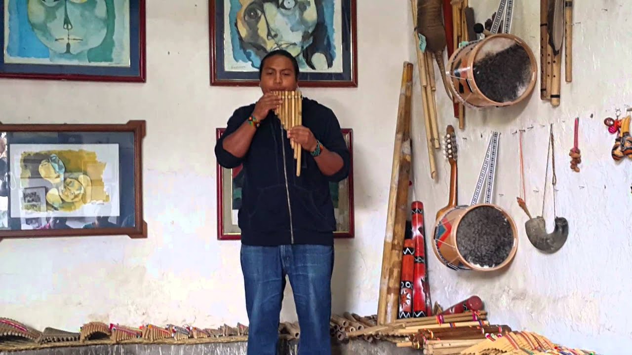Demostración de instrumentos de música de Ecuador