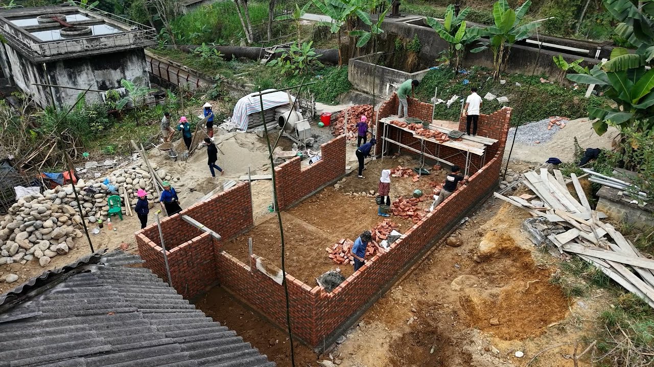 Chị em Sai Đôi (T 7)| Thần tốc thợ xây lên tường cao người nhà đắp xong đất nền - Hàng Tết nhà A Tú