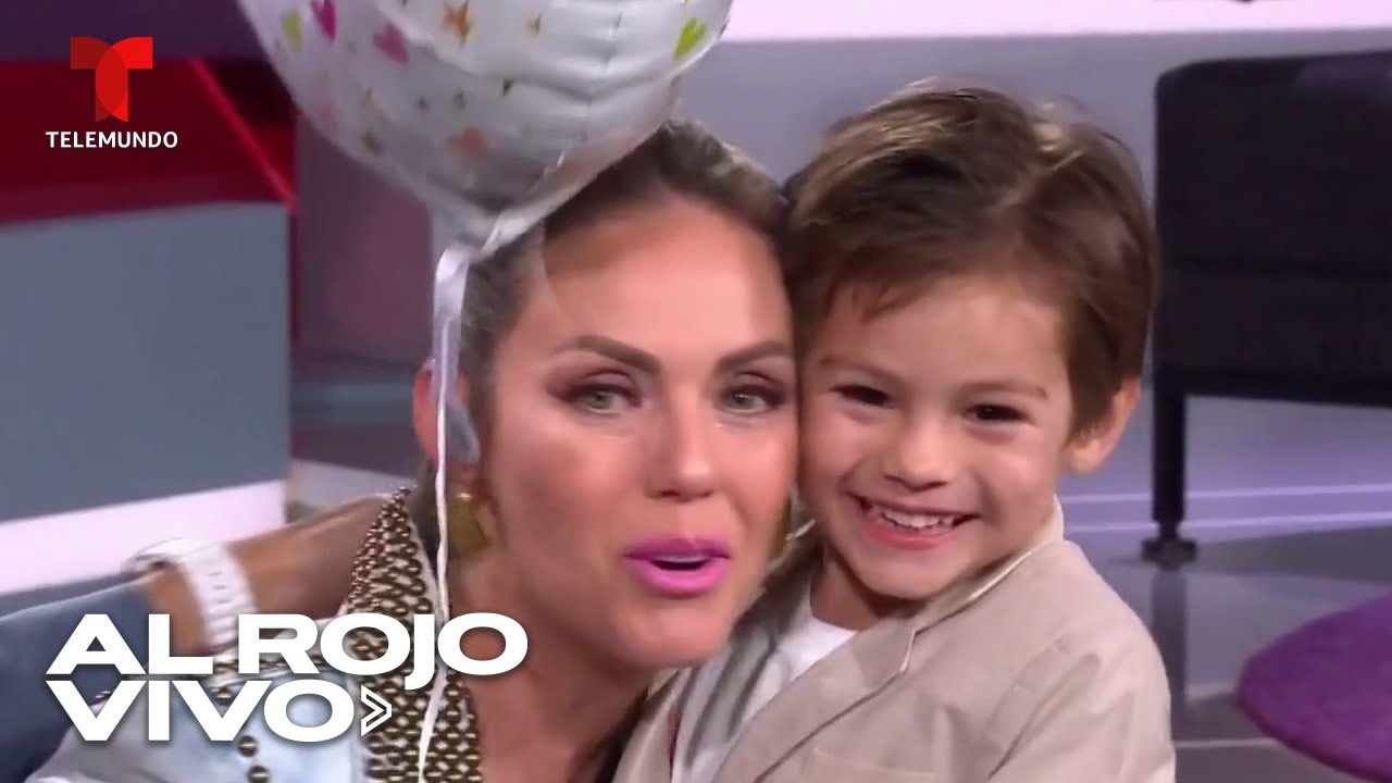Jessica Carrillo cumple a&ntilde;os y es sorprendida con mensajes familiares