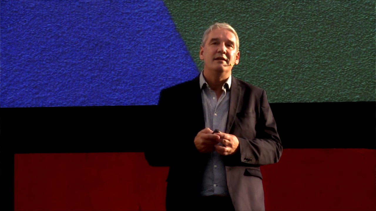 Flipped Classroom: Invertir el aula es invertir en el futuro | Miguel Sedoff | TEDxRosario