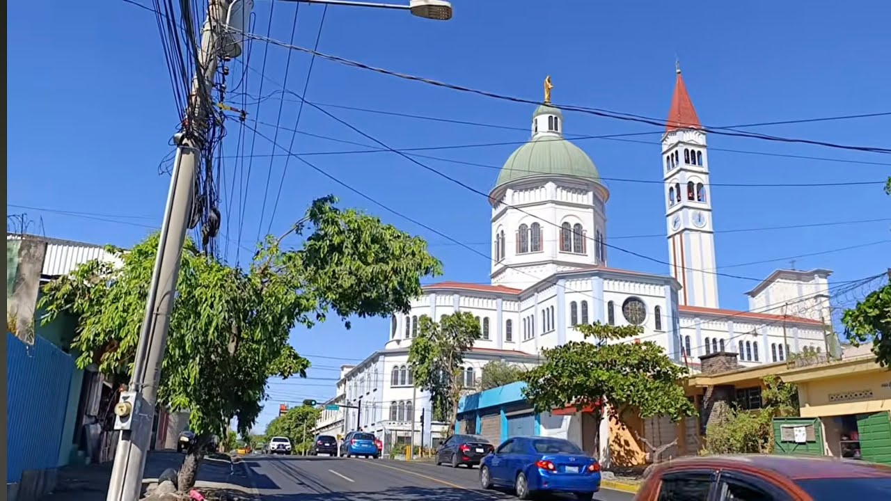 desde el parque infantil hasta MEJICANOS de San Salvador el salvador 