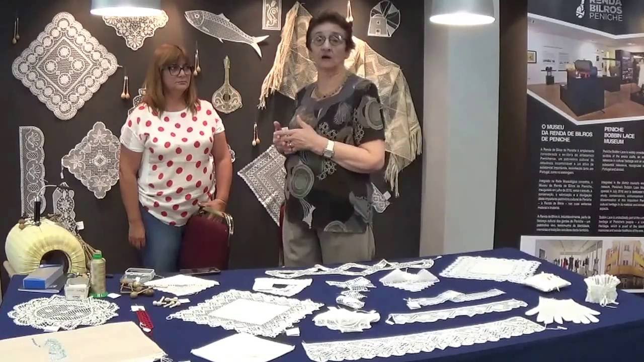 LA PRESIDENTE ERNESTINA MARELLI ILLUSTRA I LAVORI ESPOSTI ALLA XXIX MOSTRA