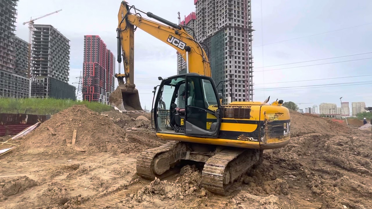 гусеничный габаритный экскаватор JCB JS 160 NC, 2011 г