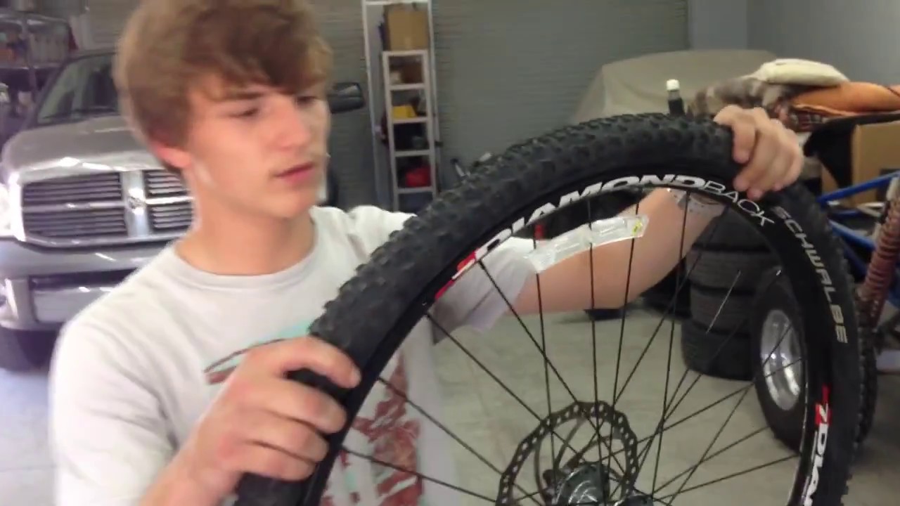 How to: change a presta valve inner tube