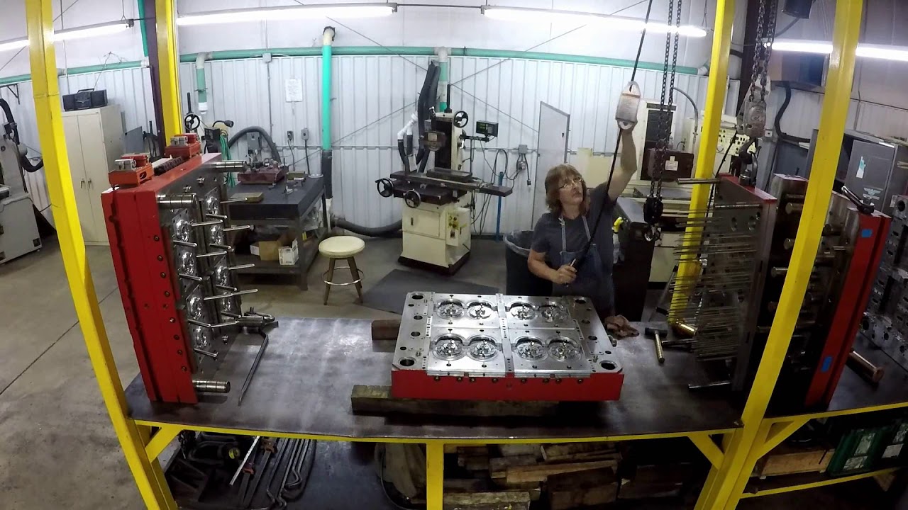 Plastic Injection Mold Disassembly, Cleaning, and Reassembly