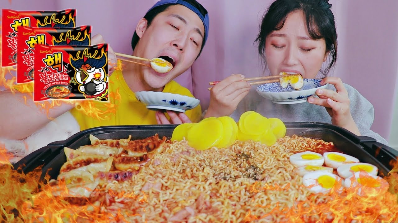 New 2019!! 20% SPICIER -  Nuclear Fire Noodles Mukbang | KEEMI