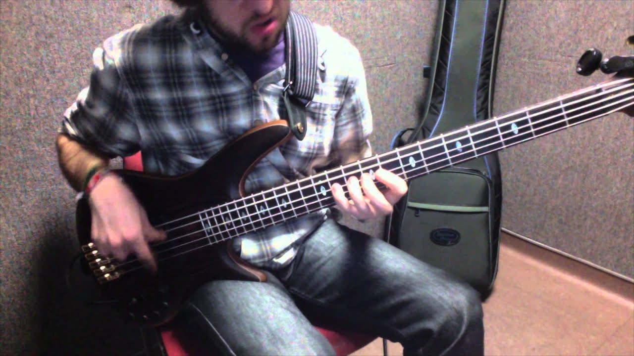 Radiohead - Paranoid Android (Bass Cover) [Pedro Zappa]