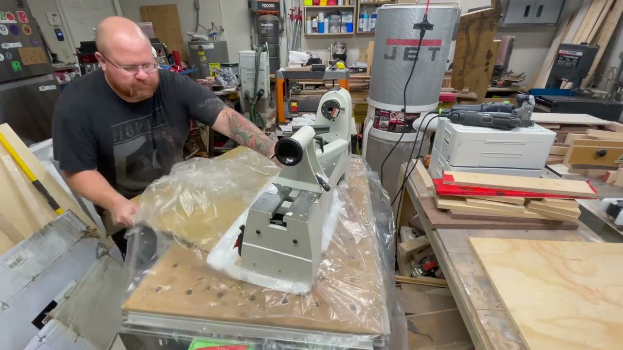 Unboxing the Jet 1221 Variable Speed Lathe