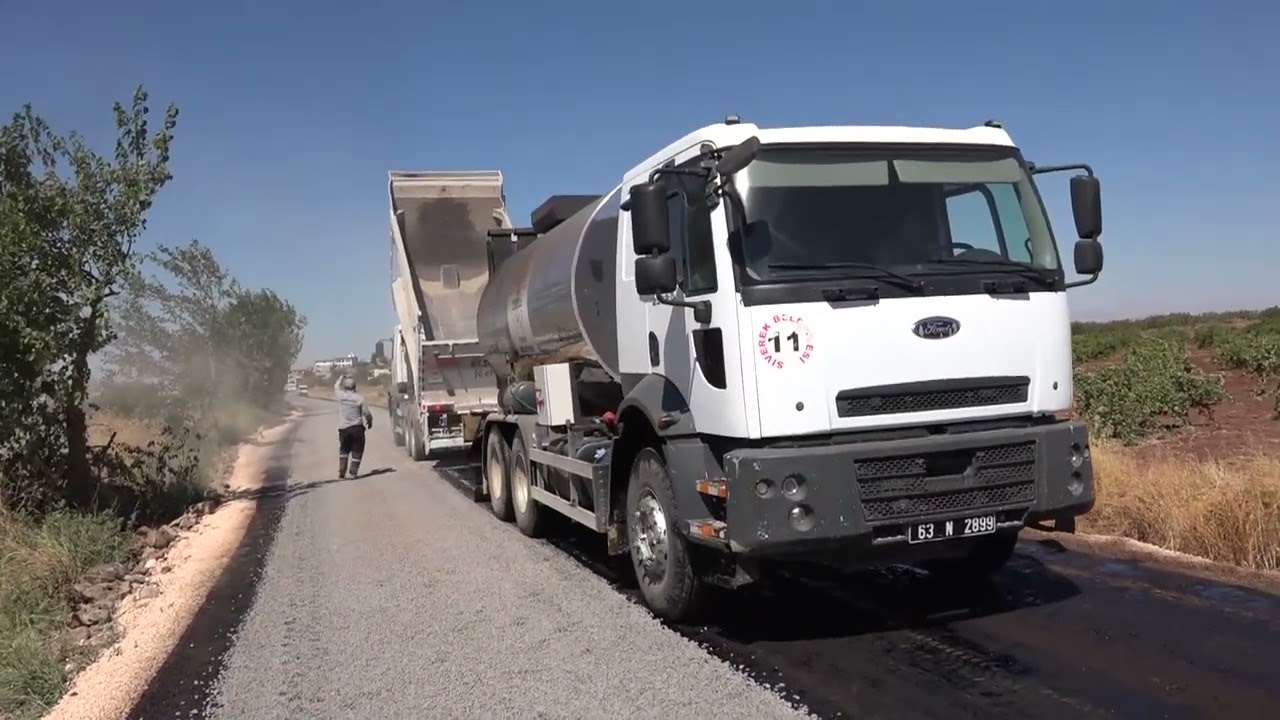 Siverek’te yıllardır beklenen yolun yapımına başlandı