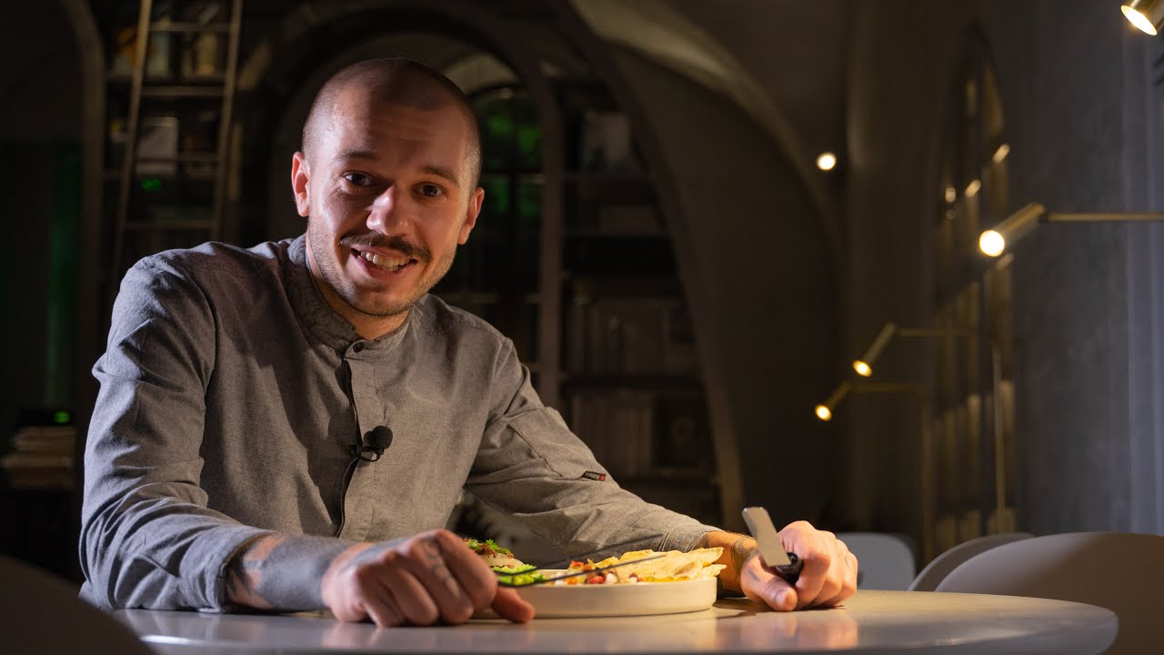 Коржики з кукурудзи з томленими щоками, гуакамоле та сальсою з дині та сливи |Їжа Канаряна