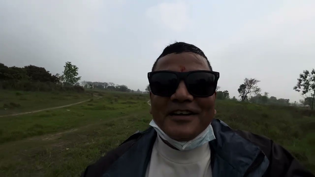 Nepal & India border 10 gaze exploring 