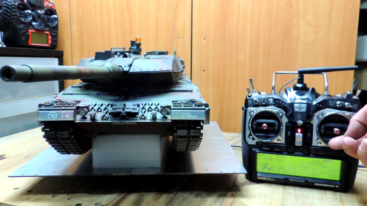 TAMIYA LEOPARD 2A6  + Hitec A9