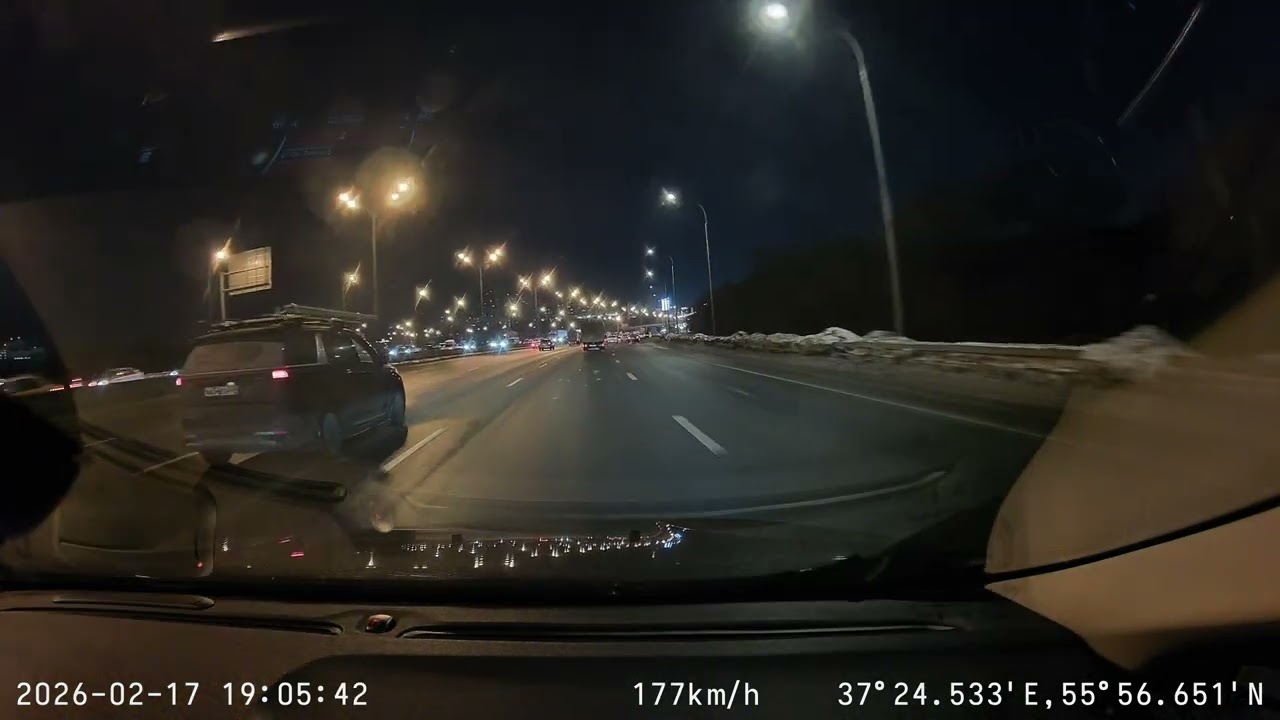 70Mai A810, ночь