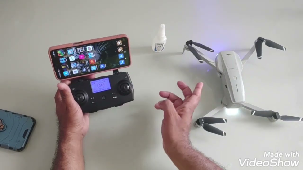 Suporte para smartphone no controle do drone KF102