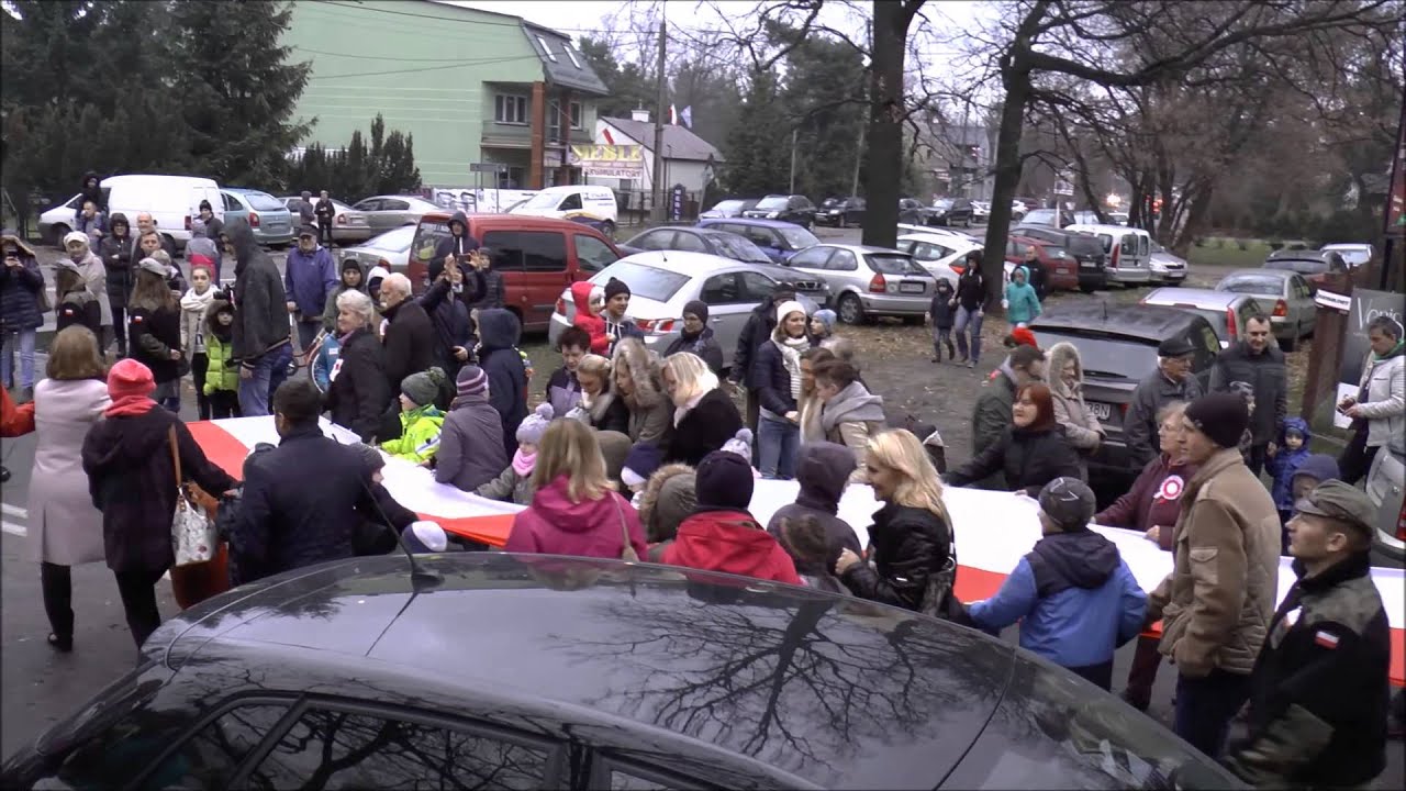 Rekord Polski na najdłuższą flagę narodową   Sulej&oacute;wek