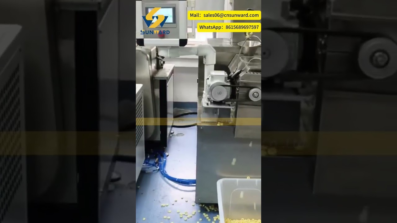 Help customers install and debug puffed food production lines. #productionline #machine