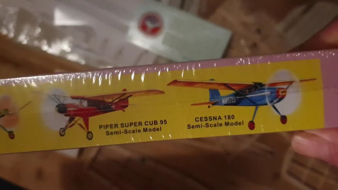 Cessna 180 Guillows Semi Scale Indoor Hallenflieger unboxing hat jemand Ideen f Motor Akku RC