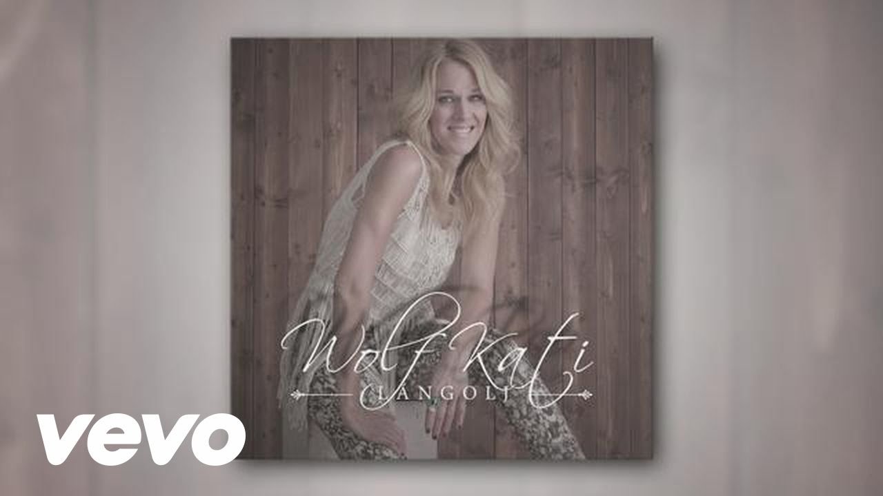 Kati Wolf - L&aacute;ngolj (Audio) (Pseudo Video)