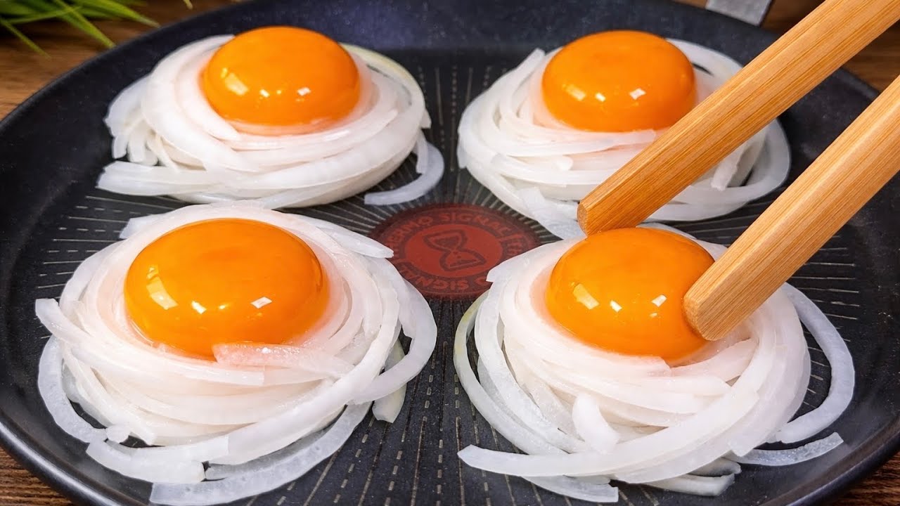 У вас есть лук и яйца! Не могу поверить, как это просто!