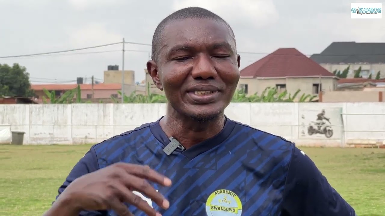 Un dimanche de football et de solidarité au centre Swallows de Lome