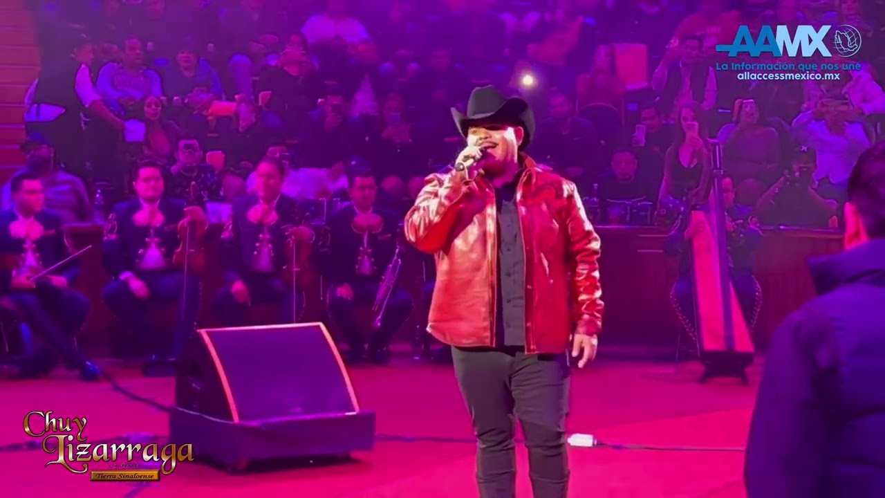 CHUY LIZÁRRAGA CON SU EXITO MUNDIAL 
