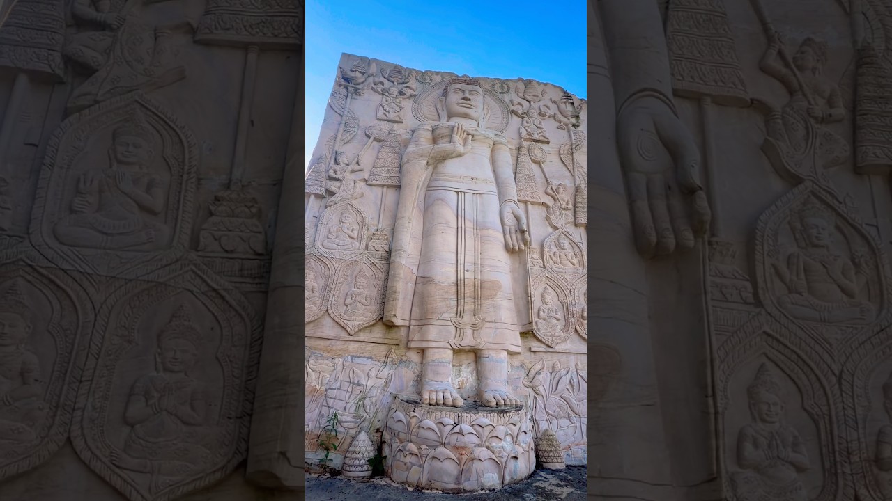 រូបចម្លាក់លើផ្ទាំងថ្មដ៏អស្ចារ្យ 