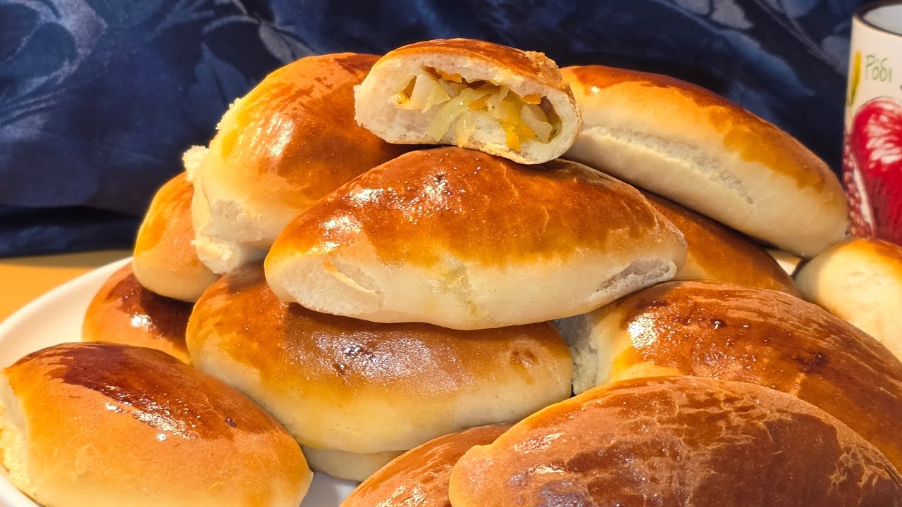 Нежные пирожки с капустой-разлетаются очень быстро!/Cabbage buns