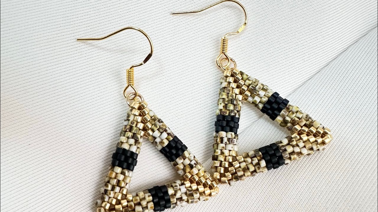 Miyuki earrings triangle 