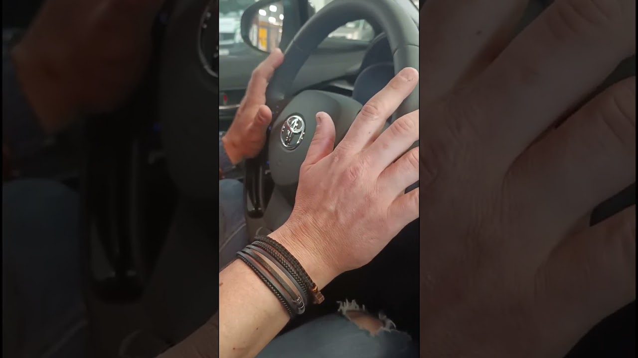 Toyota Chr παρουσίαση του αυτοκινήτου εσωτερικά.