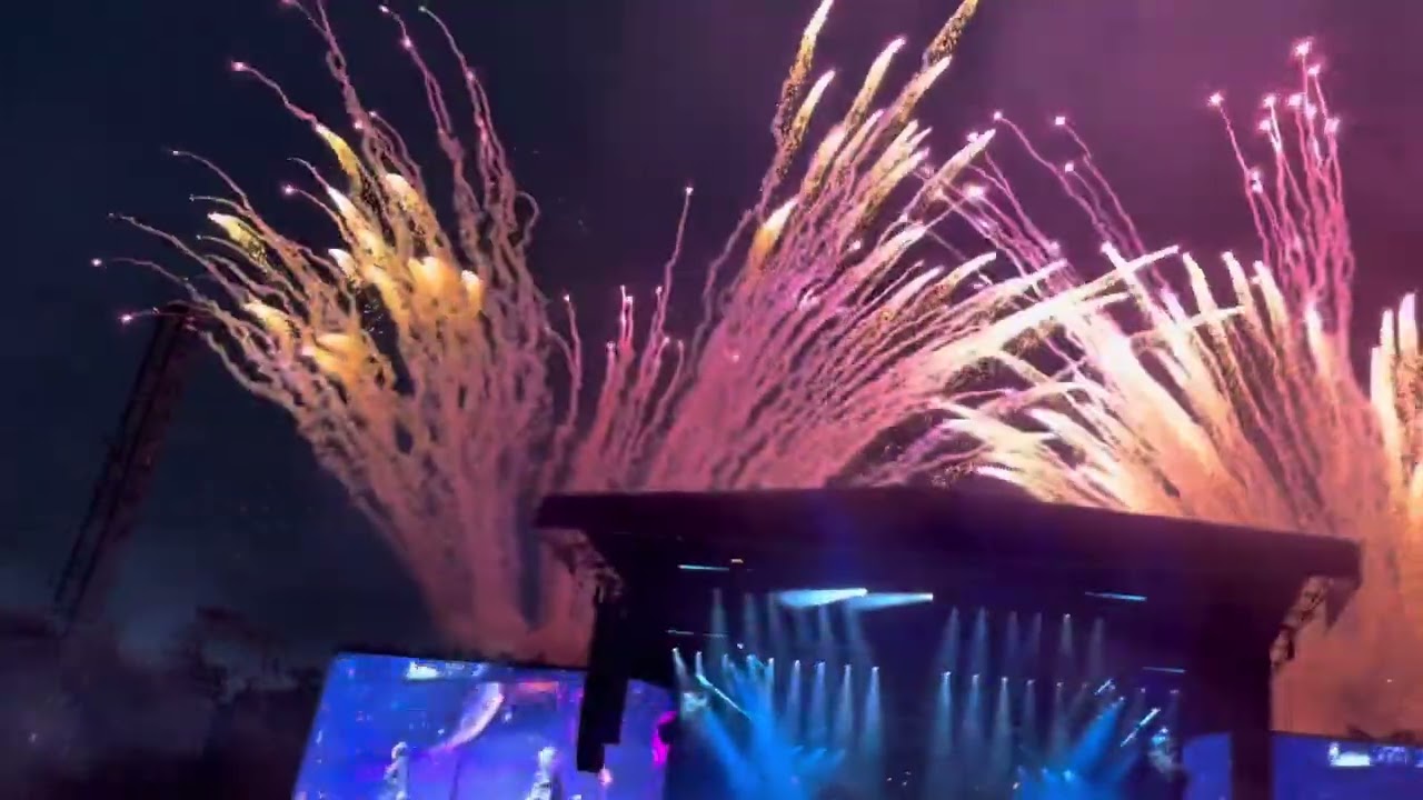 Breezy Bowl XX Dublin,Ireland 28th June ,Marlay Park-Chris Brown -Forever