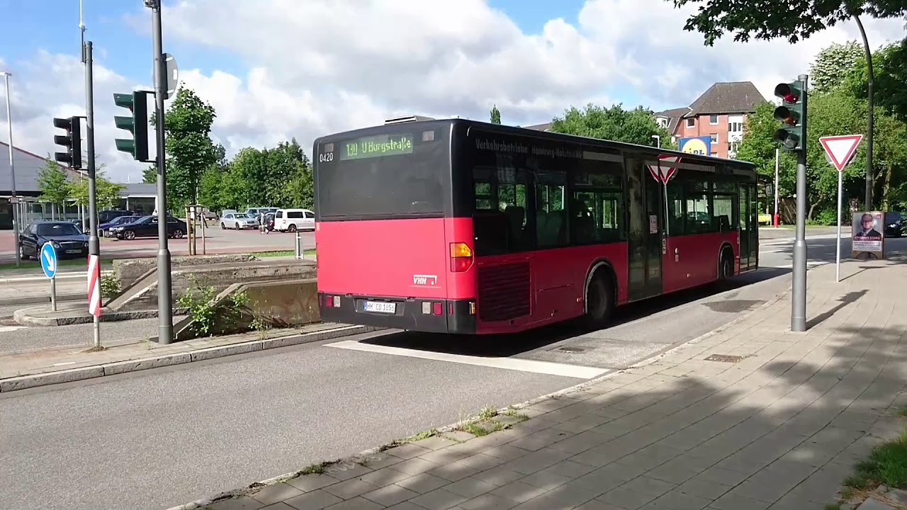 VHH-Busse in schwarz-rot – Traditionsfarben auf dem Rückzug