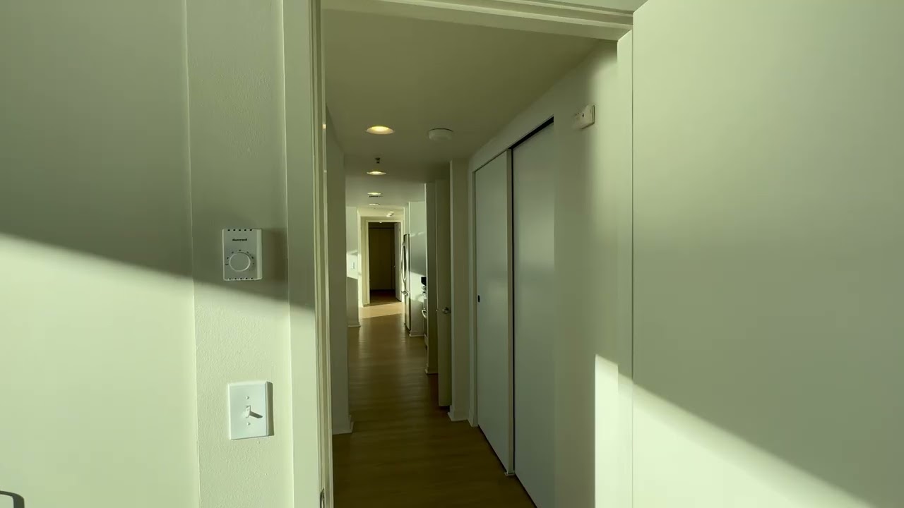 Harbor Steps Apartments - Downtown Seattle - 2 Bed SE Penthouse Water Unit 25C