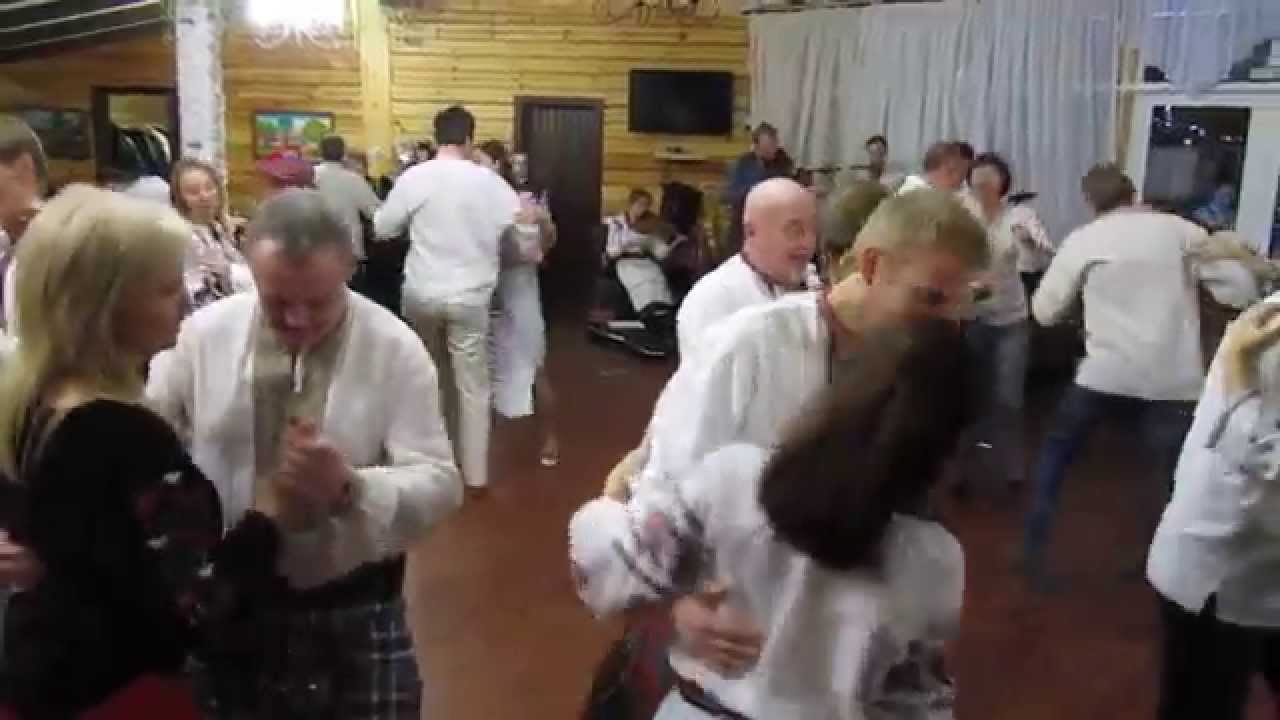 Ukrainian-Scottish ceilidh: Highland Schottische