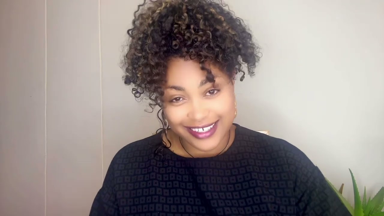 አርቲስቱ ከጠቅላዩ ተሽሎ ቸኩን አፍንጫቸው ላይ ወረወረው!              