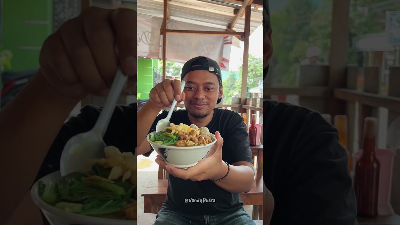 Mie Ayam Murah meriah kota Kediri #kulinerkediri #kediri #kedirilagi #kedirihits