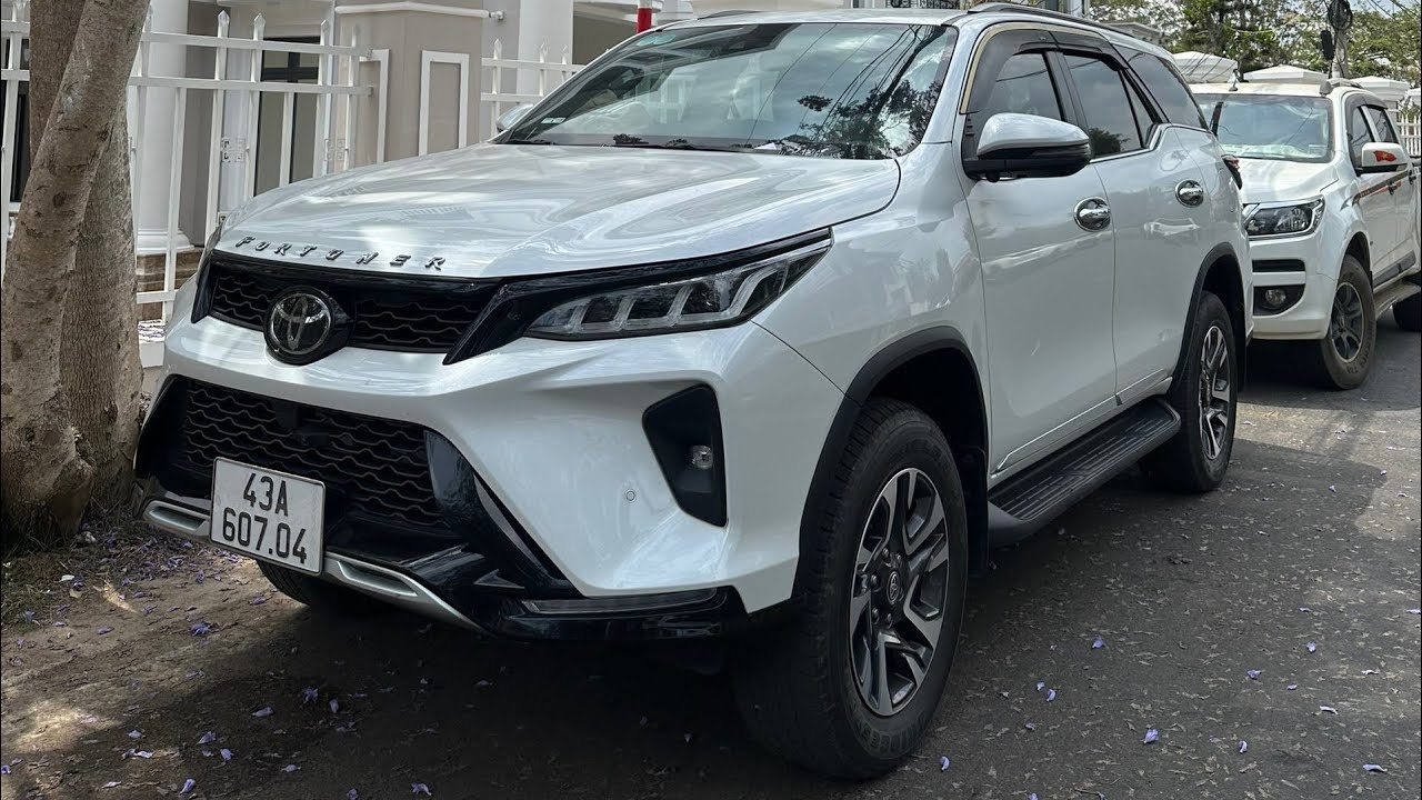 Toyota Fortuner legender 2021 || 2 cầu || Số tự động|| 27000km siêu cọp số 1 Thị trường