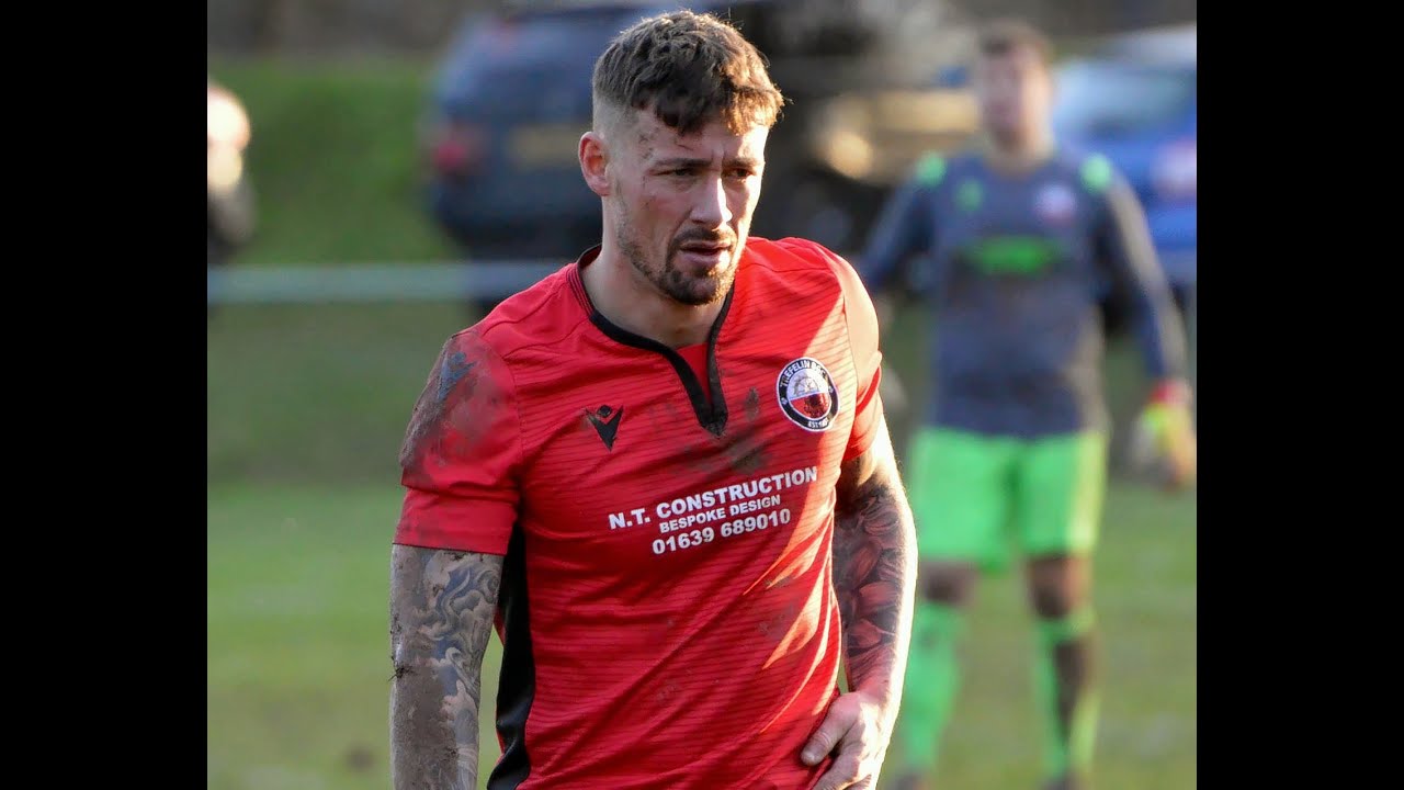 35 Damon Thomas Goals For Trefelin
