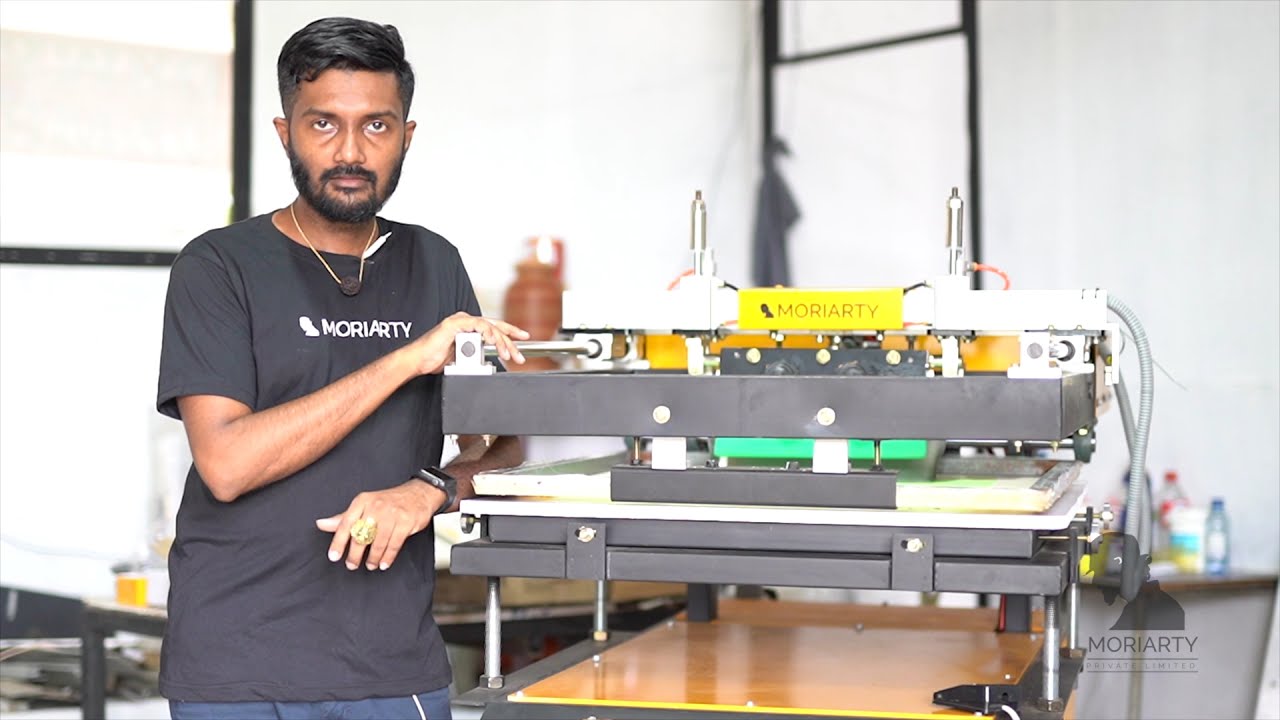 Multi Color Logo Screen Print | වර්ණ කිහිපයක් ස්ක්‍රීන් මගින් මුද්‍රණය