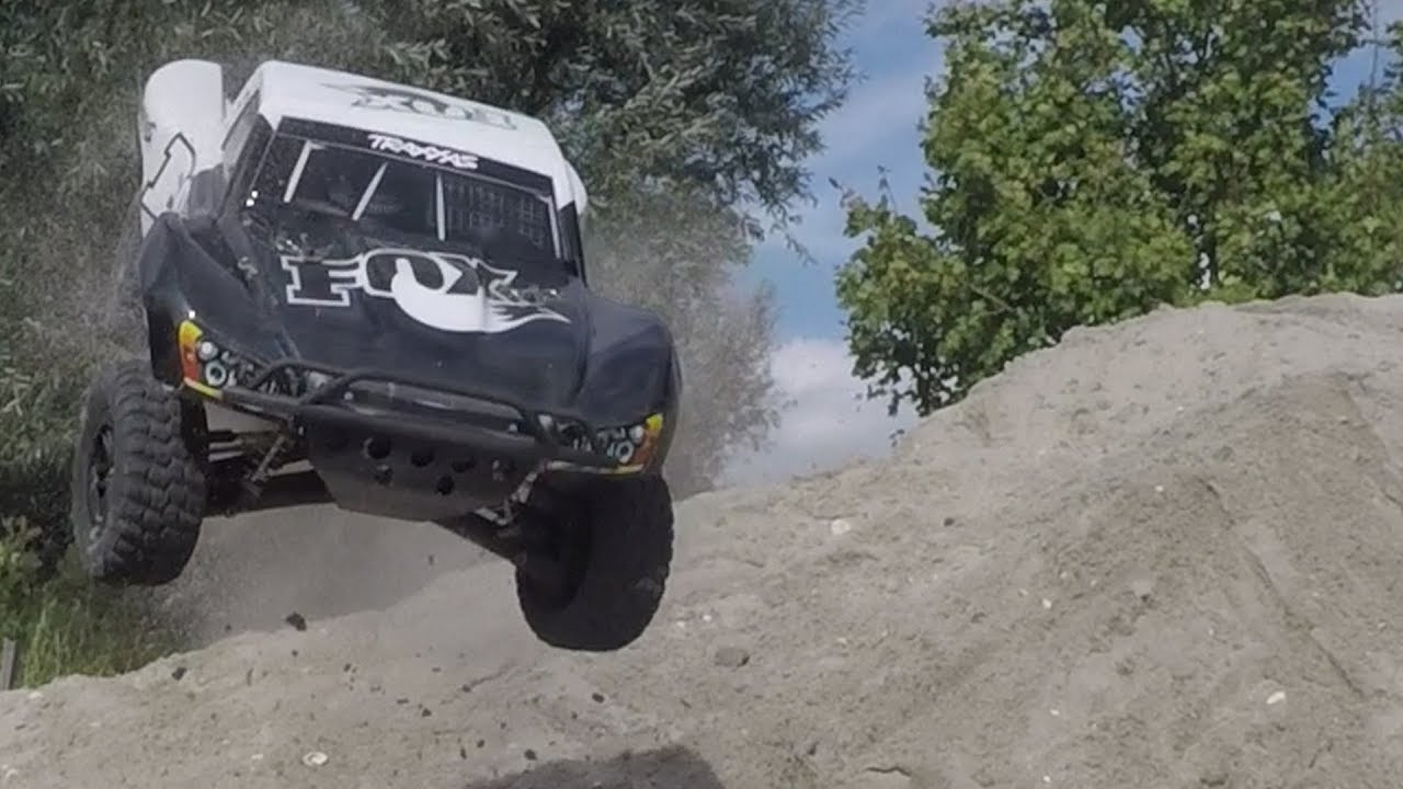 Traxxas Slash 4x4  Hobbywing Max10 3200kv