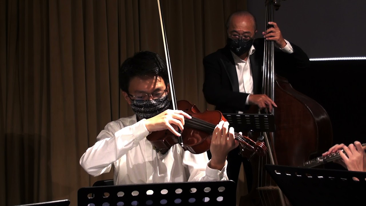 Das gibt’s nur einmal (Just once for all time)