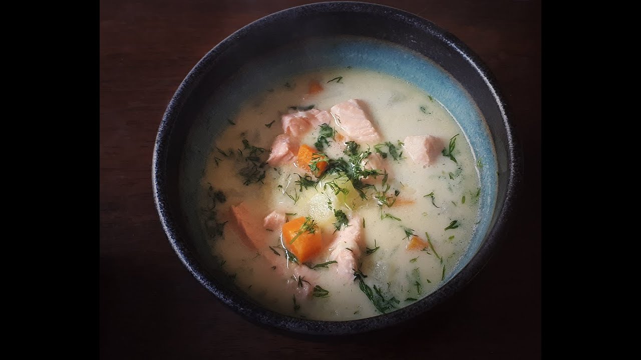 FINNISH SALMON SOUP : Chowder   Lohikeitto
