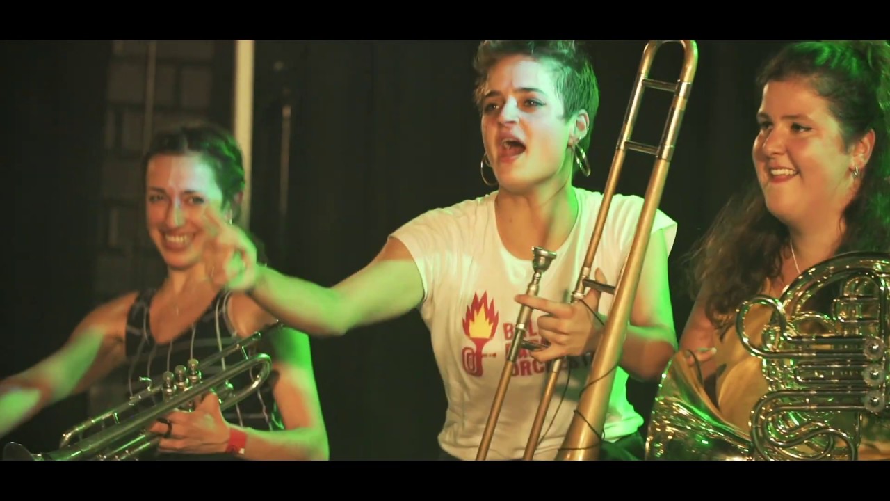 Balkan Paradise Orchestra ft Miki Florensa (Live Concert Apolo2 Barcelona) - Miserlou