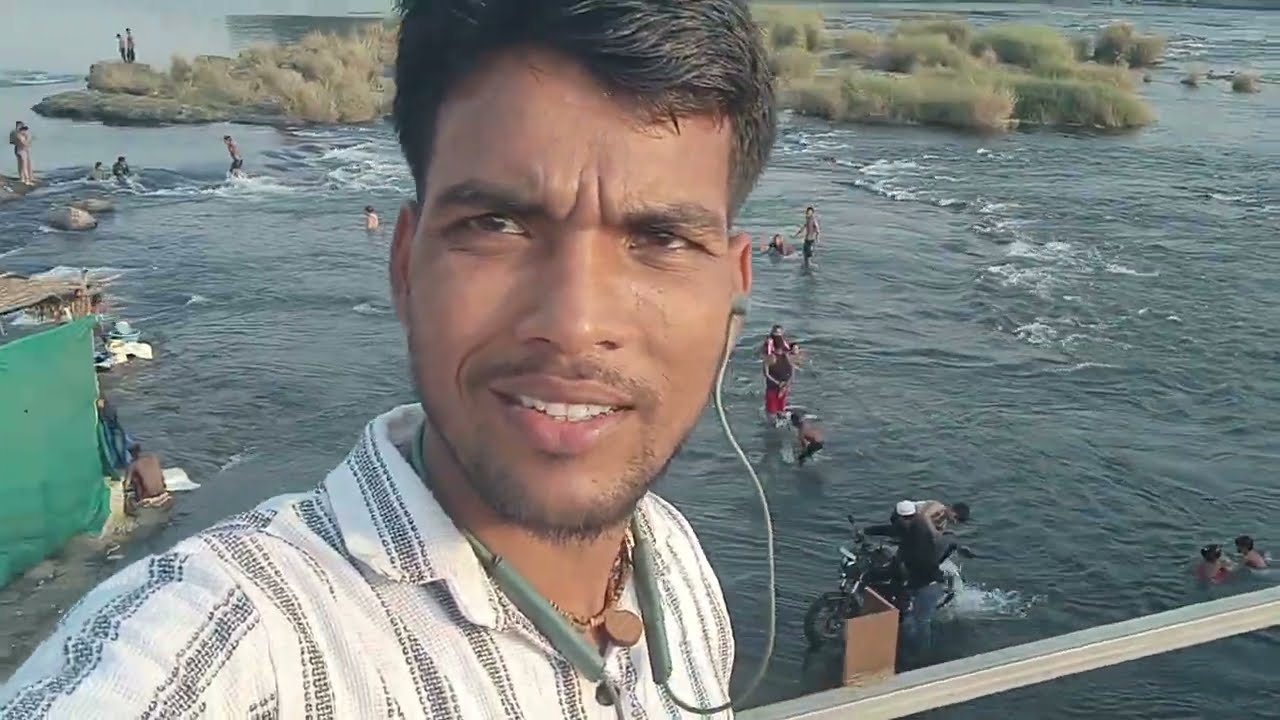 #bombai me khadawali nadi ka pani