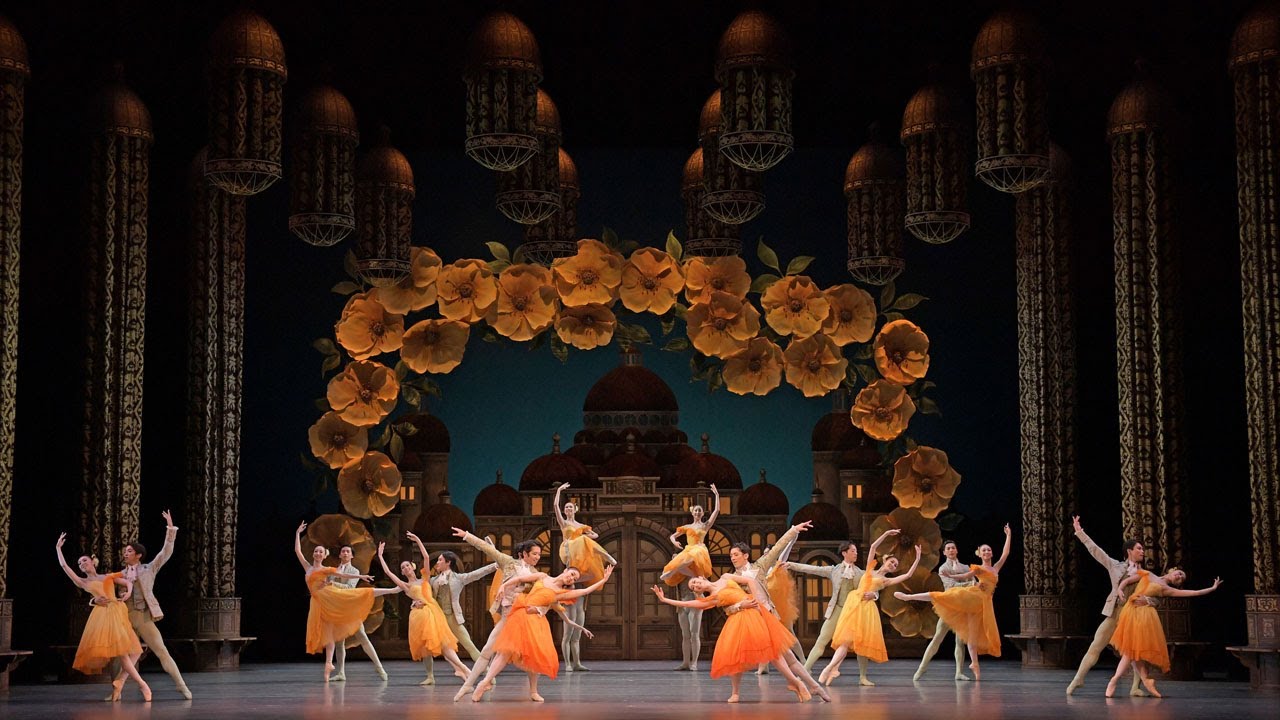新国立劇場バレエ団「くるみ割り人形」第2幕より 花のワルツ　National Ballet of Japan - The Nutcracker and the Mouse King