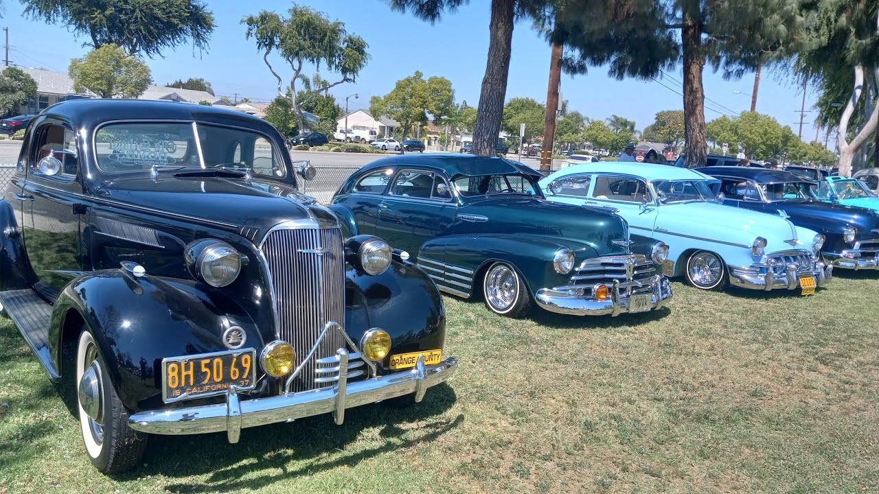 FULLERTON Old School Bombs Lowrider Carshow