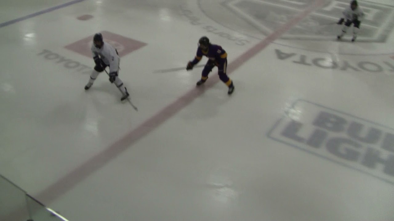 20211205 v KHS Ice Dogs p1