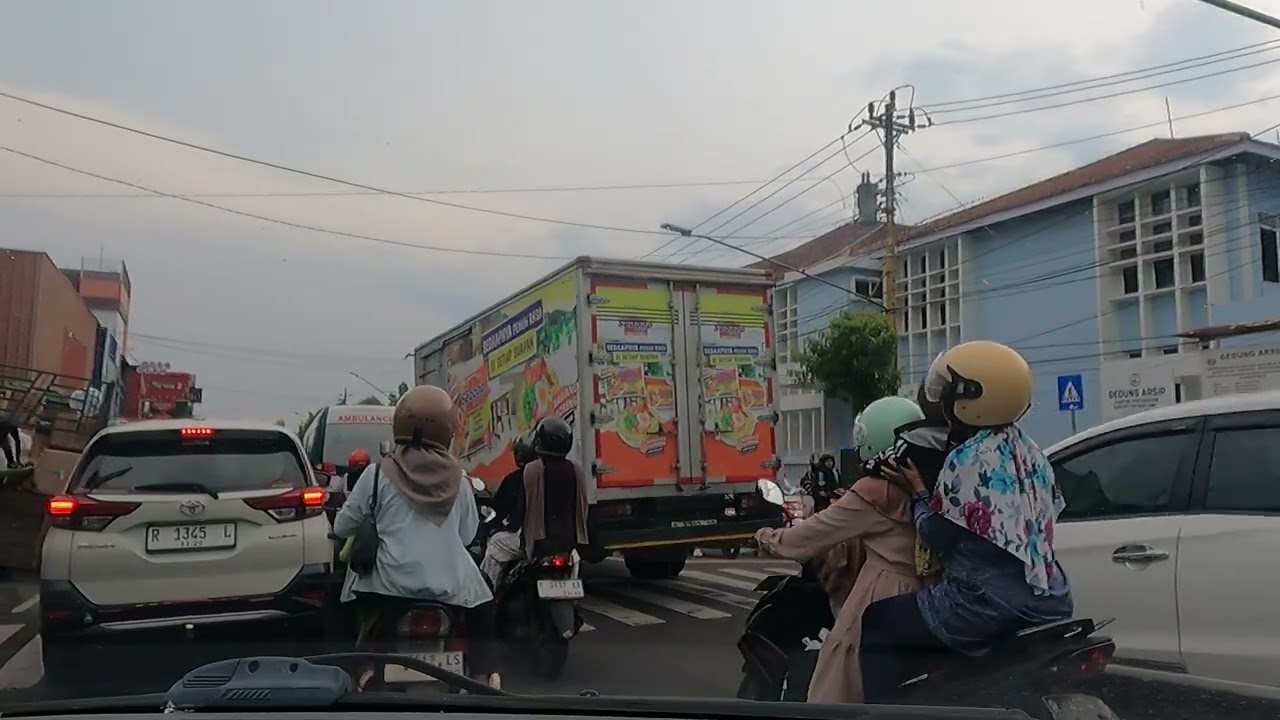 Serunya Menyusuri Jalan Rita Supermall ke Perempatan Tanjung Purwokerto