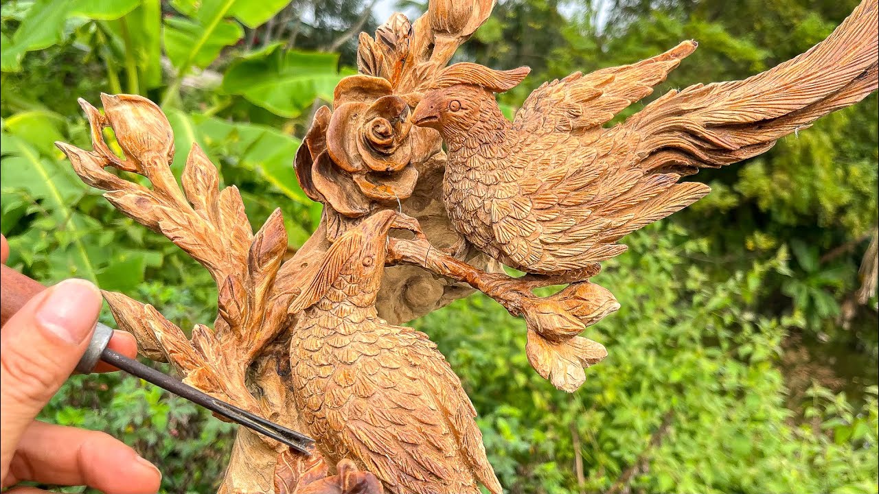 Beautiful wood carving bird - Amazing ingenious Woodworking Handmade skills